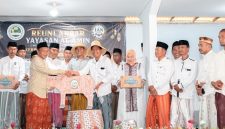 Ratusan alumni lintas angkatan Yayasan Al-Amin Kertagena Daya Pamekasan berkumpul dalam Reuni Akbar IAN bertajuk “Temmo Kerrong, Pangèsto Dâ’ Guru Tolang”, sebagai bentuk penghormatan kepada guru serta penguatan silaturahmi antaralumni.