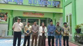 Anggota Komisi VIII DPR RI Fraksi PDI Perjuangan Dapil Jawa Timur XI (Madura), Hj. Ansari, S.Pd.I., saat bersilaturahmi dengan Kepala MAN Sumenep dan jajaran dewan guru, sekaligus menyerap aspirasi untuk penguatan dunia pendidikan Madura.